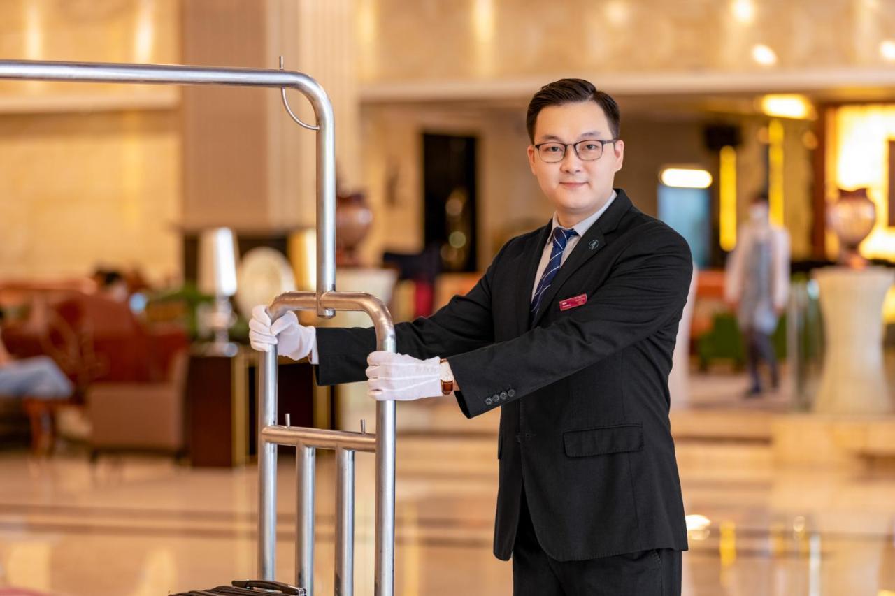 Crowne Plaza Foshan, An Ihg Hotel - Exclusive Bus Stations For Hksar Round-Trips Esterno foto